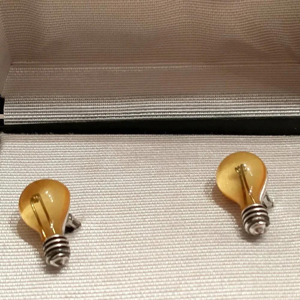 VINTAGE KENNETH COLE CUFFLINKS in BOX